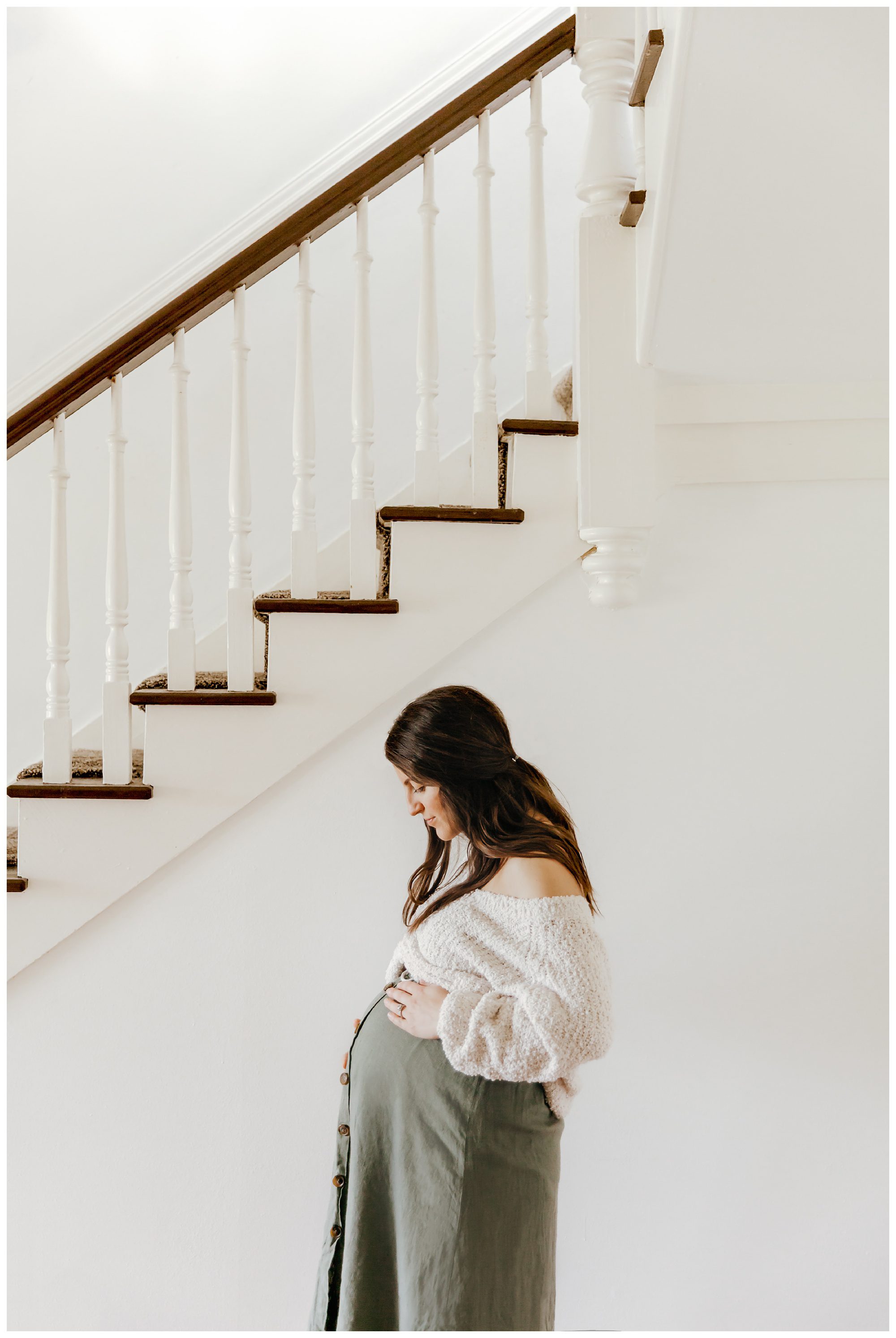 Lifestyle Maternity Photography Murfreesboro TN - In Home Maternity Session by Family Photographer Ashley Erin West