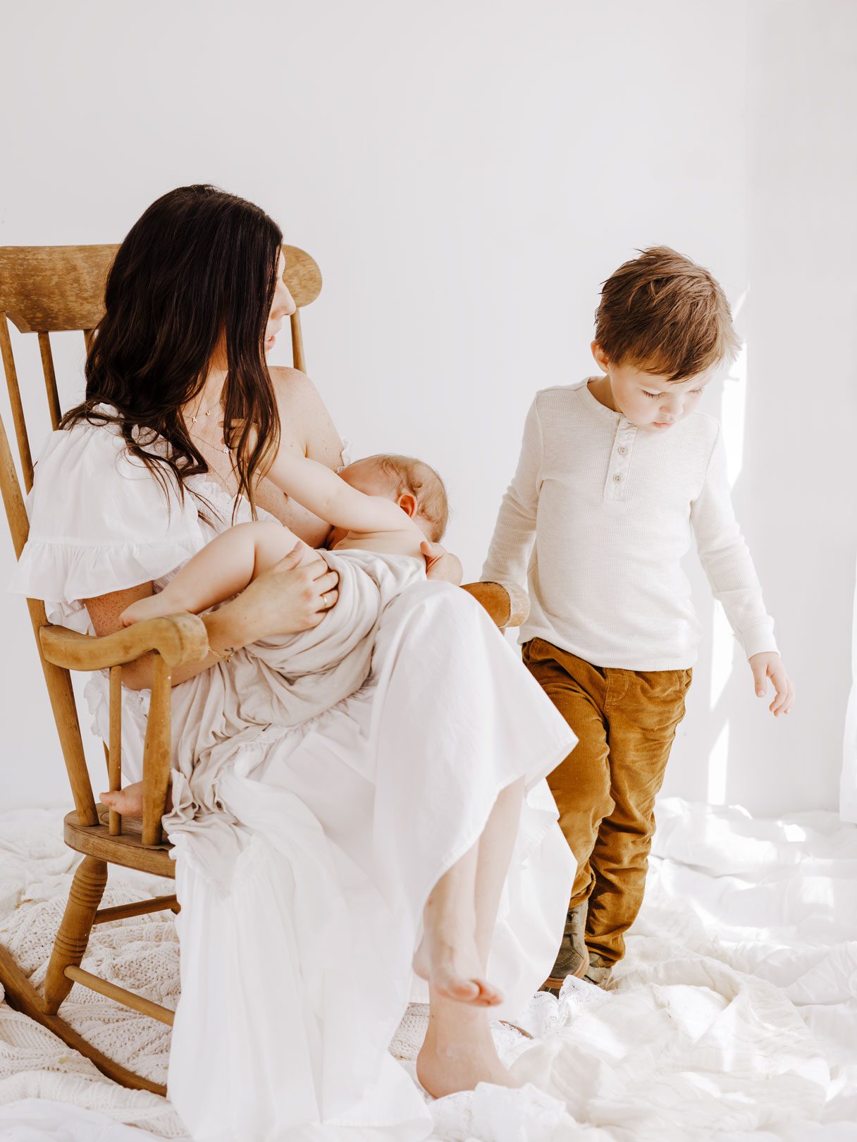 Breastfeeding Photography by Murfreesboro TN Photographer Ashley Erin West