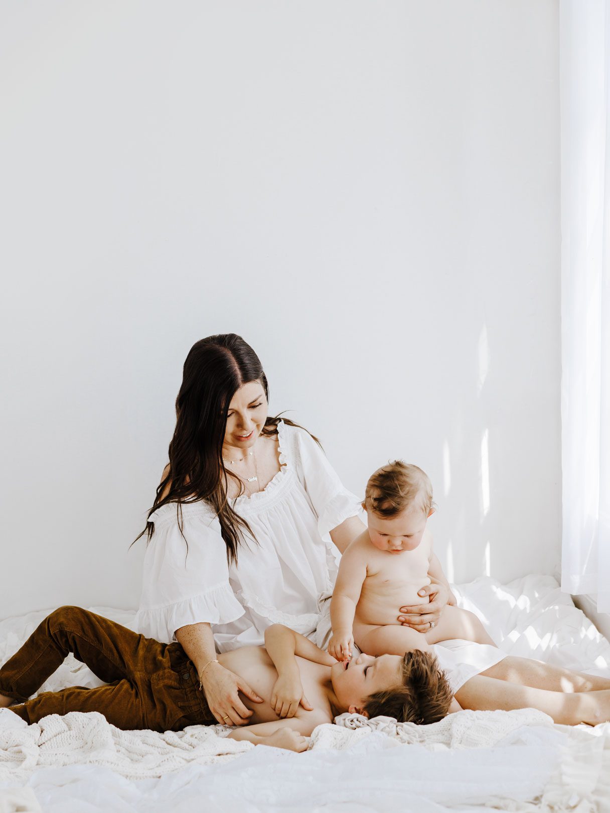 Breastfeeding Photography by Murfreesboro TN Photographer Ashley Erin West